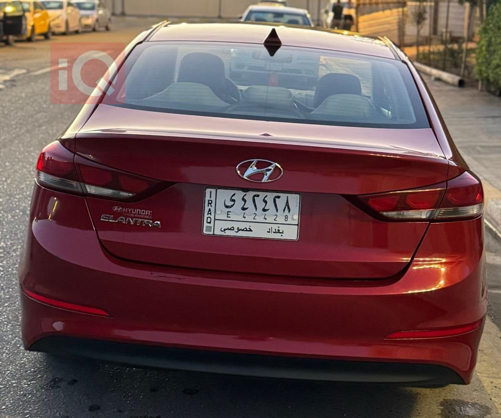 هیوندای ئەلەنترا